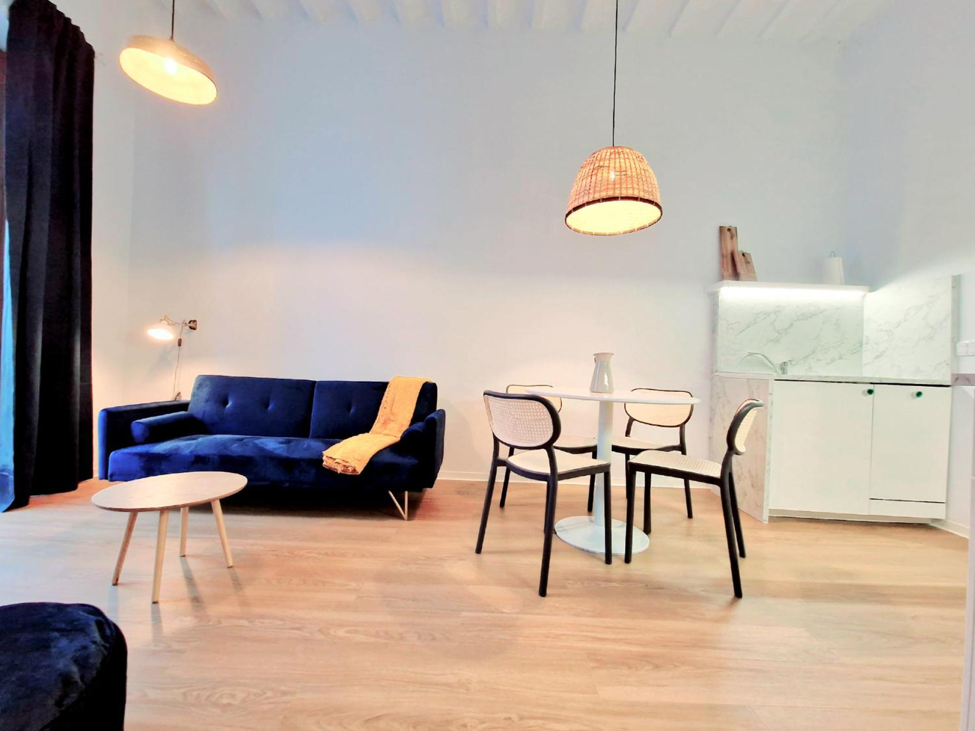 El 34 1º Apartment